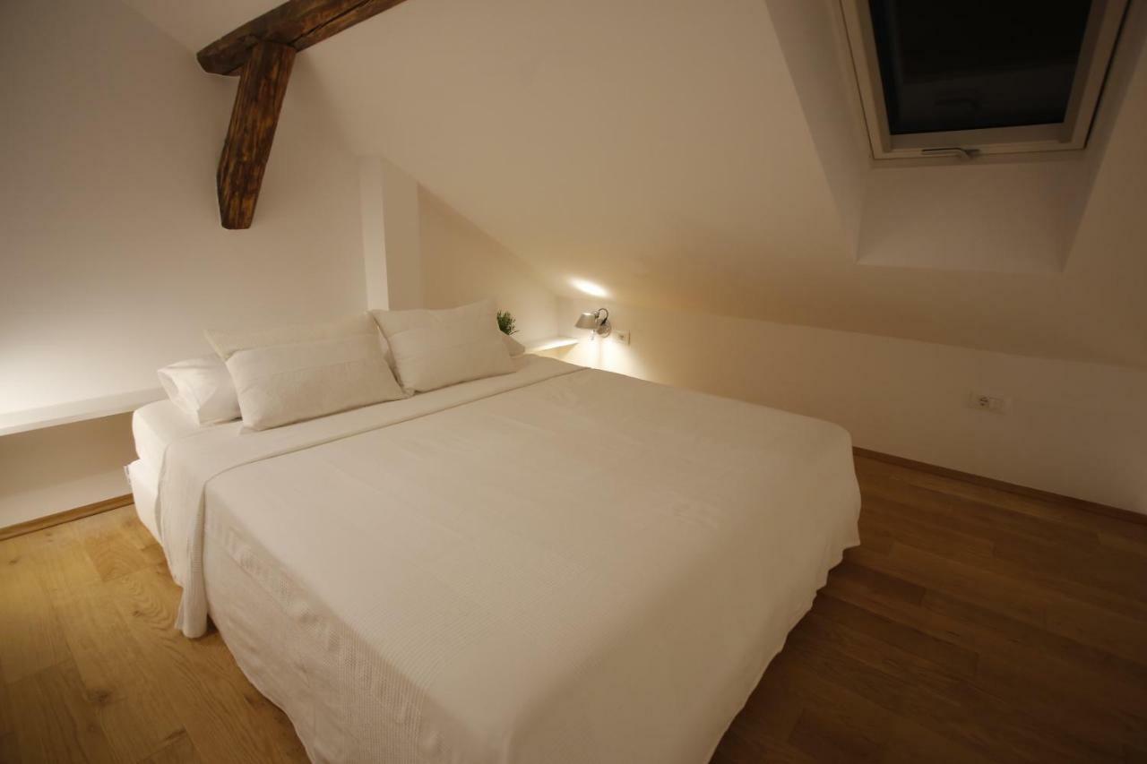 Studio Apartman Olaf Ζάγκρεμπ Εξωτερικό φωτογραφία
